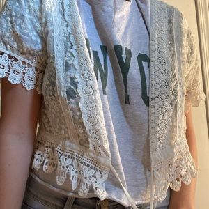 Cute floral cropped cardigan